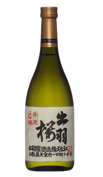 Dewazakura   Mountain Cherry Daiginjo (720ml)