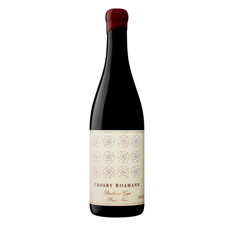 Crosby Roamann Petaluma Gap Pinot Noir bottle