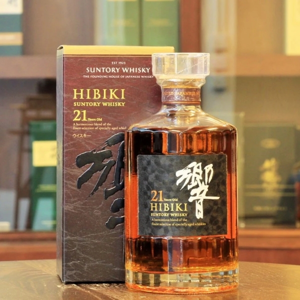 Picture of Hibiki Blended 21 yr Whiskey 750ml