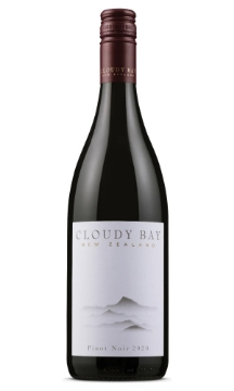Cloudy Bay Pinot Noir bottle