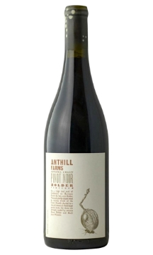 Anthill Farms Pinot Noir Holder Vineyard bottle