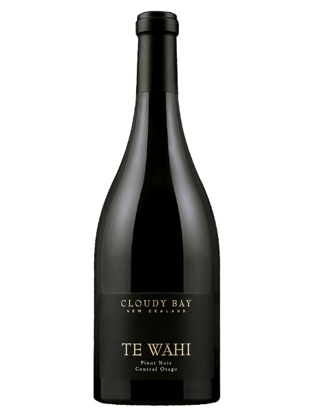 Cloudy Bay Te Wahi Pinot Noir bottle