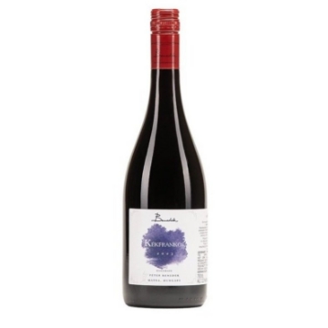 Benedek Kekfrankos Matra bottle